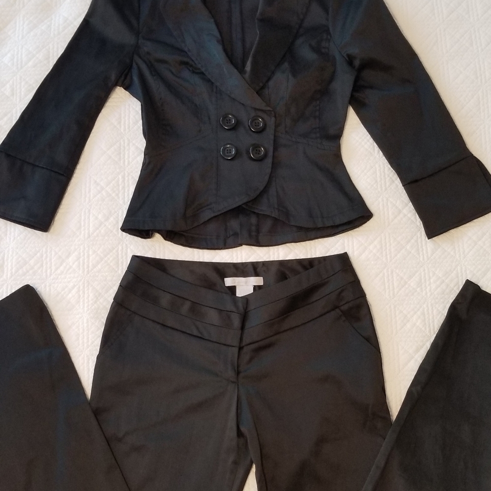 2 pieces black pants and black top